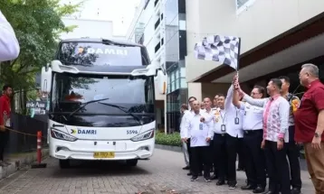 DAMRI Launches Cross-Border Bus Service from Singkawang to Kuching