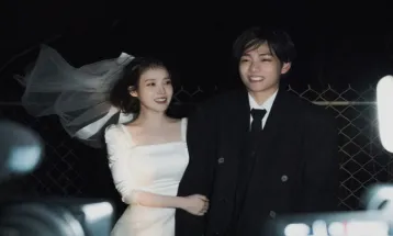 Love Wins All, MV Terbaru IU dan V BTS Membuat Penonton Sedih