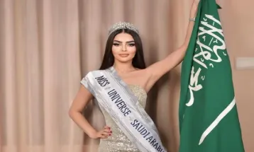 Finalis Miss Universe dari Arab Saudi Rumy Al-Qahtani Dikritik karena Penampilannya