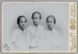 How Lucky Indonesians Are with Letters Kartini Wrote
