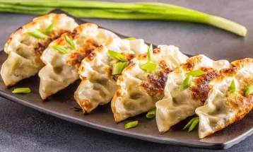 Beda Kuotie dan Gyoza, Street Food Terenak Dunia yang Dikalahkan Siomay