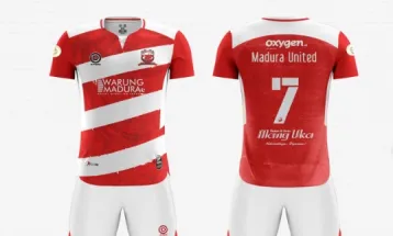 Keren! Warung Madura Jadi Sponsor Madura United di Champhionship Series Liga 1