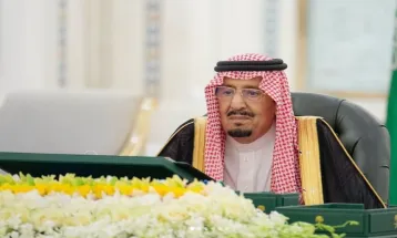 Raja Salman Dirawat karena Radang Paru-Paru