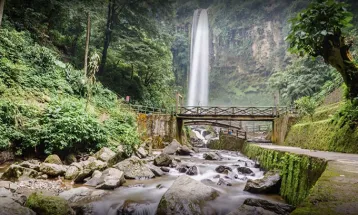 5 Air Terjun Terindah di Jawa Tengah, Cocok Didatangi Saat Liburan