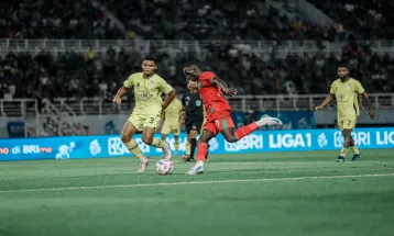 Persebaya Surabaya Secures Dramatic 2-1 Win Against PS Barito Putera