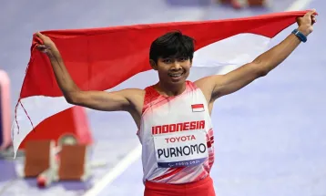 ⁠Kisah Haru Saptoyogo Sabet Medali Perak di Paralimpiade Paris 2024, Kado untuk Istri yang Sedang Hamil 4 Bulan