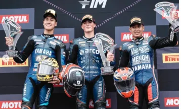 Sejarah Baru! Dua Pembalap Indonesia Naik Podium World Supersport 300 di Perancis