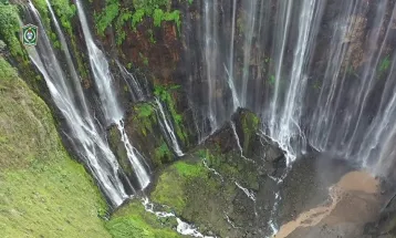 Pesona ⁠7 Air Terjun Populer di Indonesia, Sudah Pernah Berkunjung?