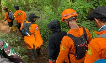 Kronologi Hilangnya Siswi SMK di Gunung Slamet hingga Ditemukan Selamat