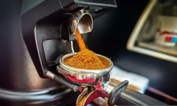 Pecinta Kopi yang Bermasalah di Lambung, Pilih Kopi Arabika!