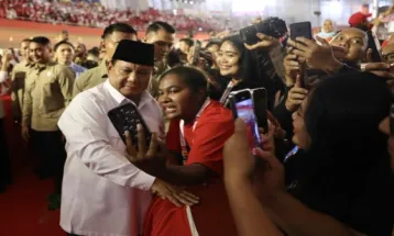 Ini Alasan Presiden Prabowo Naikan Gaji Guru ASN dan Honorer