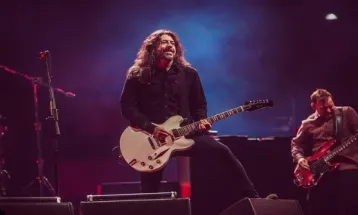 Kisah di Balik Lagu Foo Fighters: The Pretender, Amarah Dave Grohl Kritik Presiden Amerika Serikat