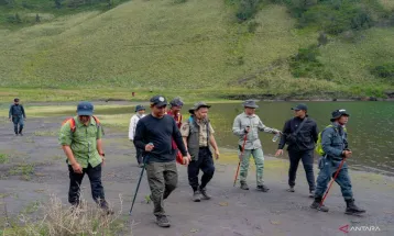 Pendakian Gunung Semeru Buka Lagi, tapi Hanya sampai Ranu Kumbolo