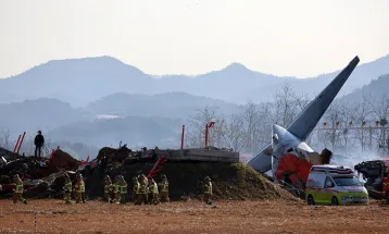 Update: Sedikitnya 122 orang tewas, 2 Orang Selamat dalam Kecelakaan Pesawat Jeju Air di Muan, Korsel