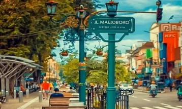 Yogyakarta's Iconic Malioboro Goes Smoke-Free Starting 2025 with Penalties Up to IDR 7,5 Million