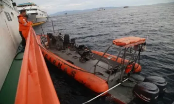 Speedboat Basarnas Meledak, Tiga Tewas dan Seorang Wartawan Hilang