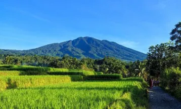 Kamis Misteri: Kisah Gunung Salak yang Dipercaya Ada Kampung Setan