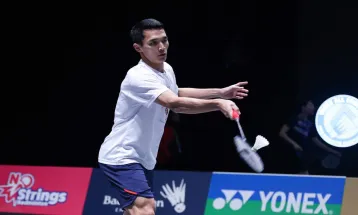 Kalahkan Wakil Malaysia, Jonatan Melaju ke 16 Besar All England 2025