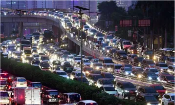 Penggunaan Bahu Jalan Tol Dimajukan Mulai Pukul 17.00 selama Ramadan